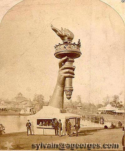 statue liberte bartholdi 1876 philadephia
